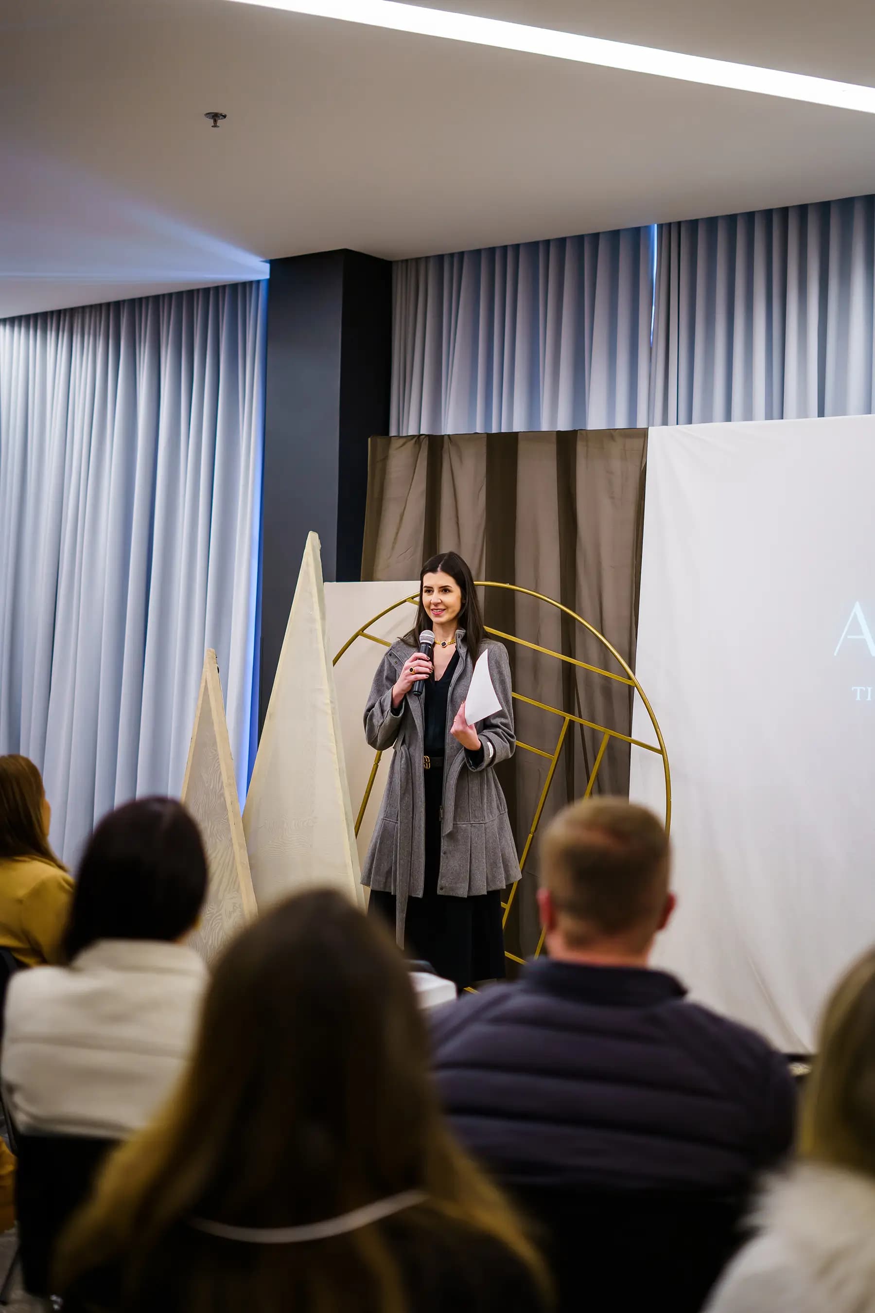 Instituições e entidades